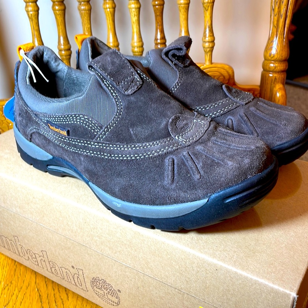 New in Box!! Timberland Mallard Size 5.5
